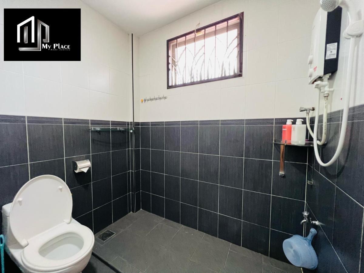 2 Storey 5Br 16Pax Semabok Taman Cheng Ho, 3 By Myplace Malacca Buitenkant foto