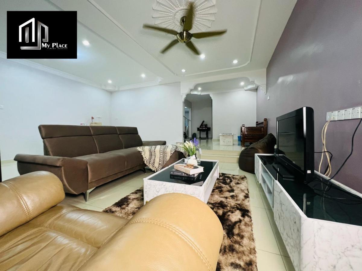 2 Storey 5Br 16Pax Semabok Taman Cheng Ho, 3 By Myplace Malacca Buitenkant foto