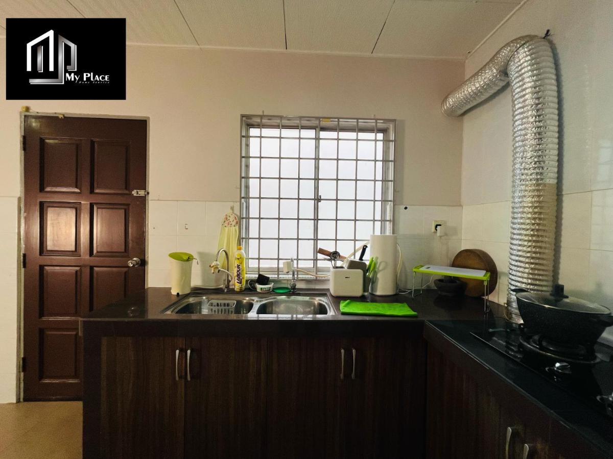 2 Storey 5Br 16Pax Semabok Taman Cheng Ho, 3 By Myplace Malacca Buitenkant foto